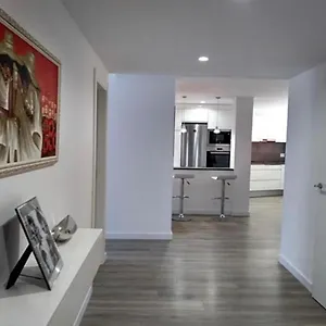  Apartamento Totalmente Reformado En 1ª Linea